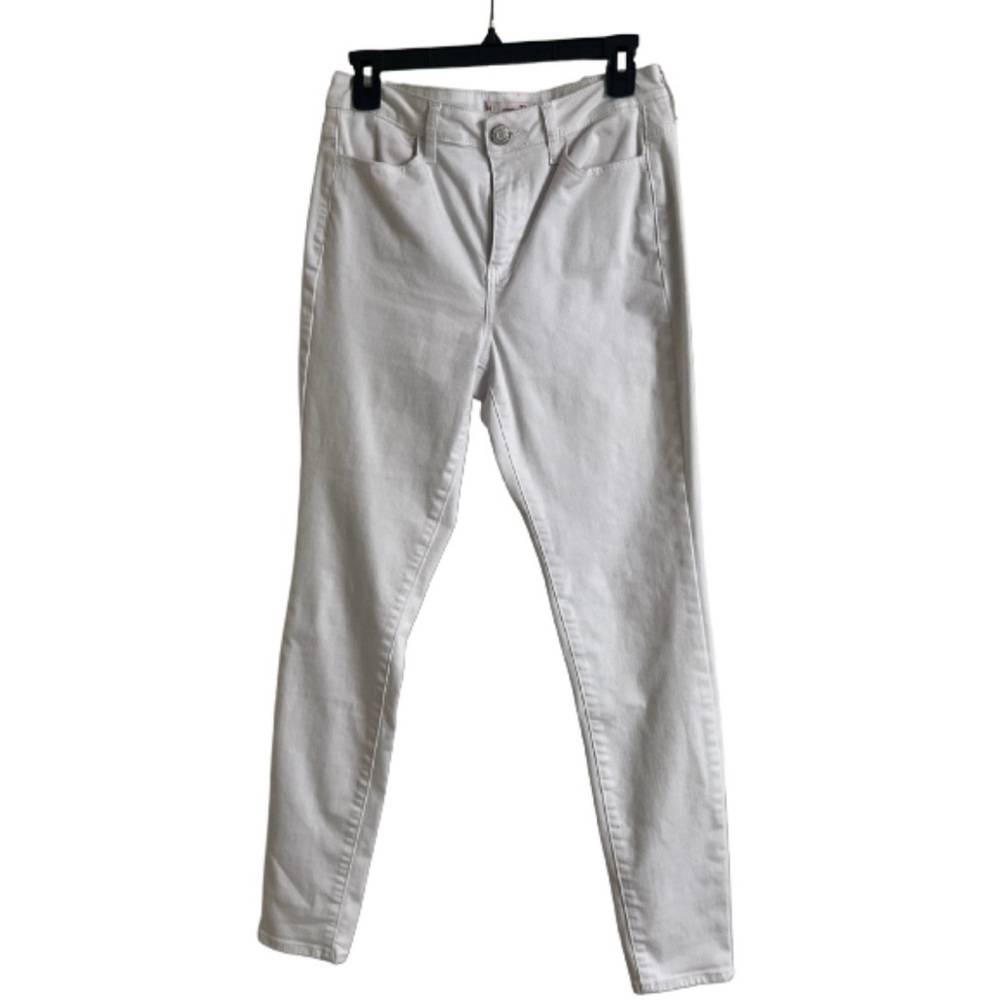 SO Women's White Jeggings